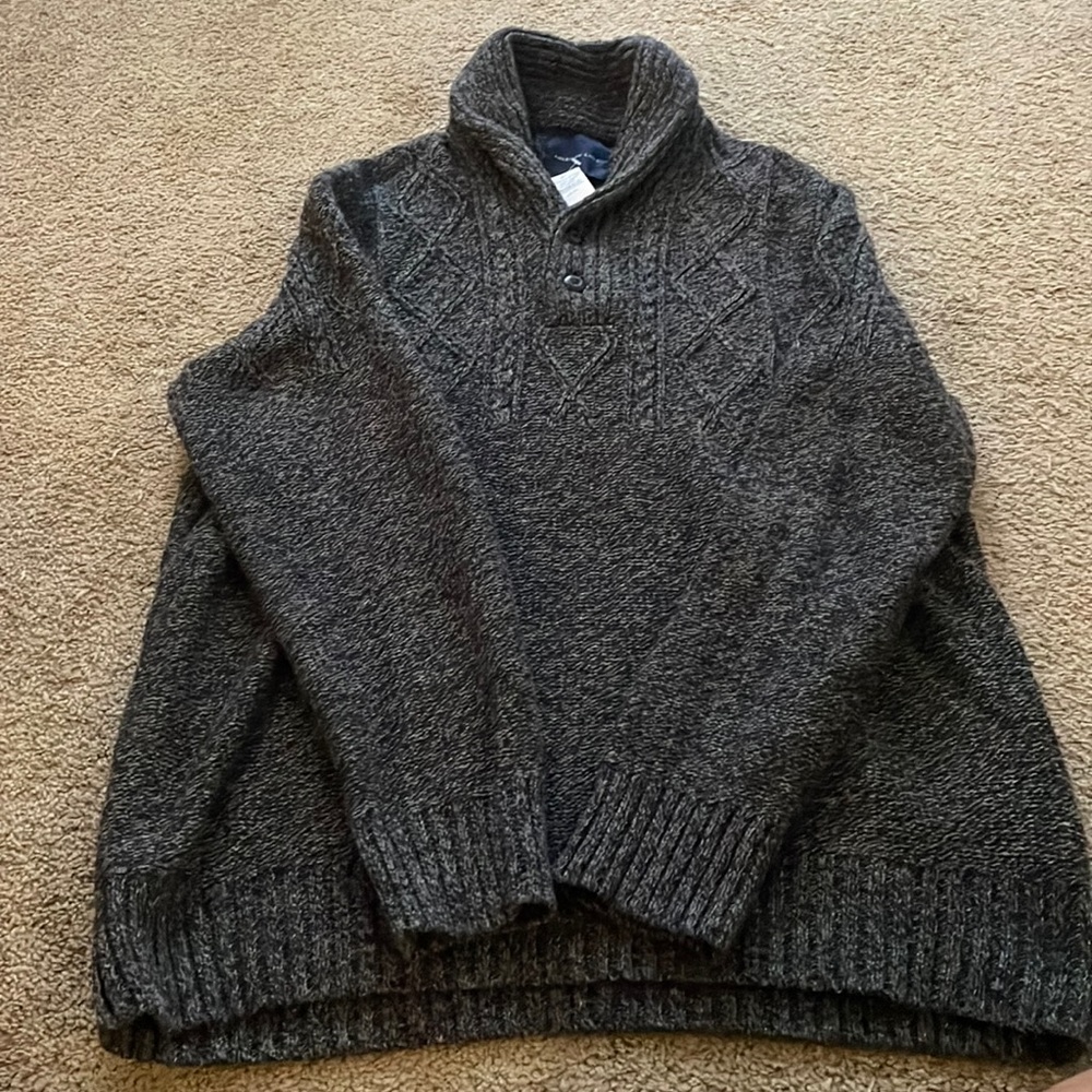 Men’s American eagle dark grey sweater